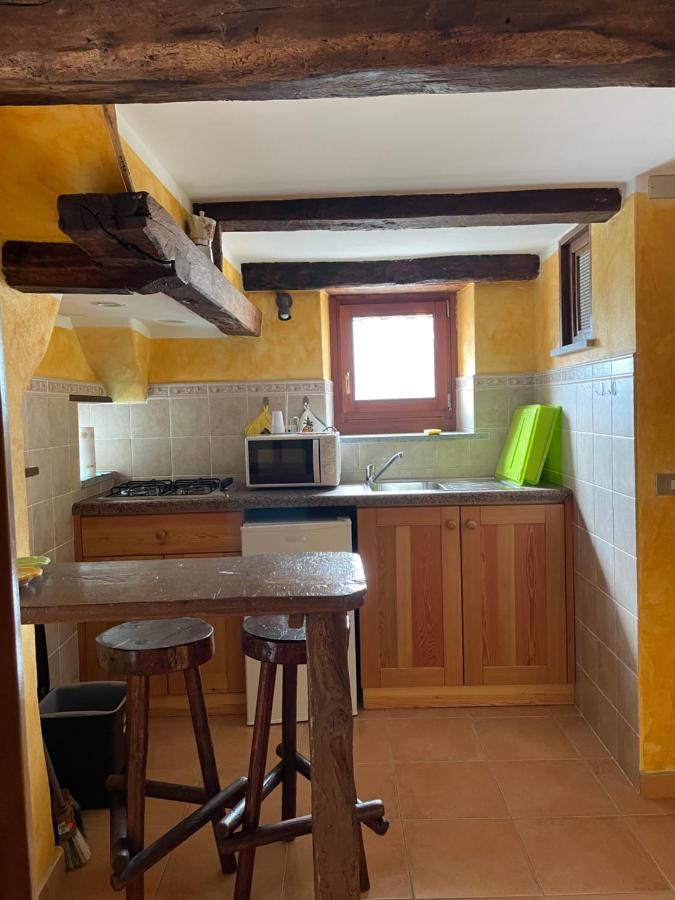 Вилла Casa Vacanze La Carbunera Домодоссола Экстерьер фото